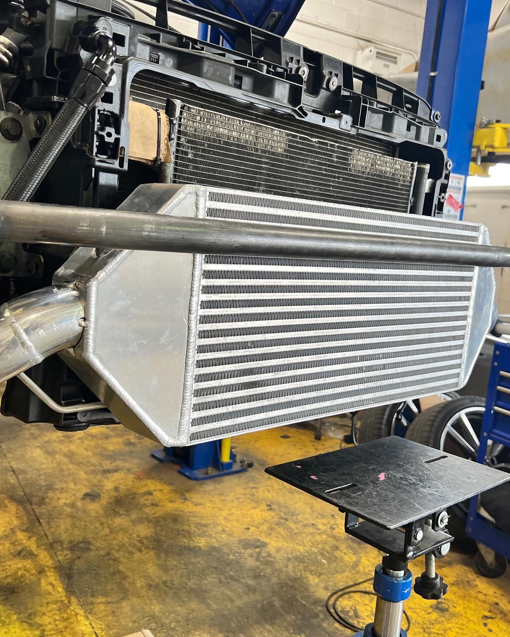 DBV2 Volkswagen MQB/EVO4 Fitment True Front Mount Intercooler + Crash Bar Kit